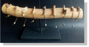 Poseretes RUSTIC 8�  Varies fustes, vern�s natural, cuir negre,kaki i natural.